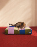 HÄDDEN Cat Bed Loom in Royal Blue and Blush Pink, side profile